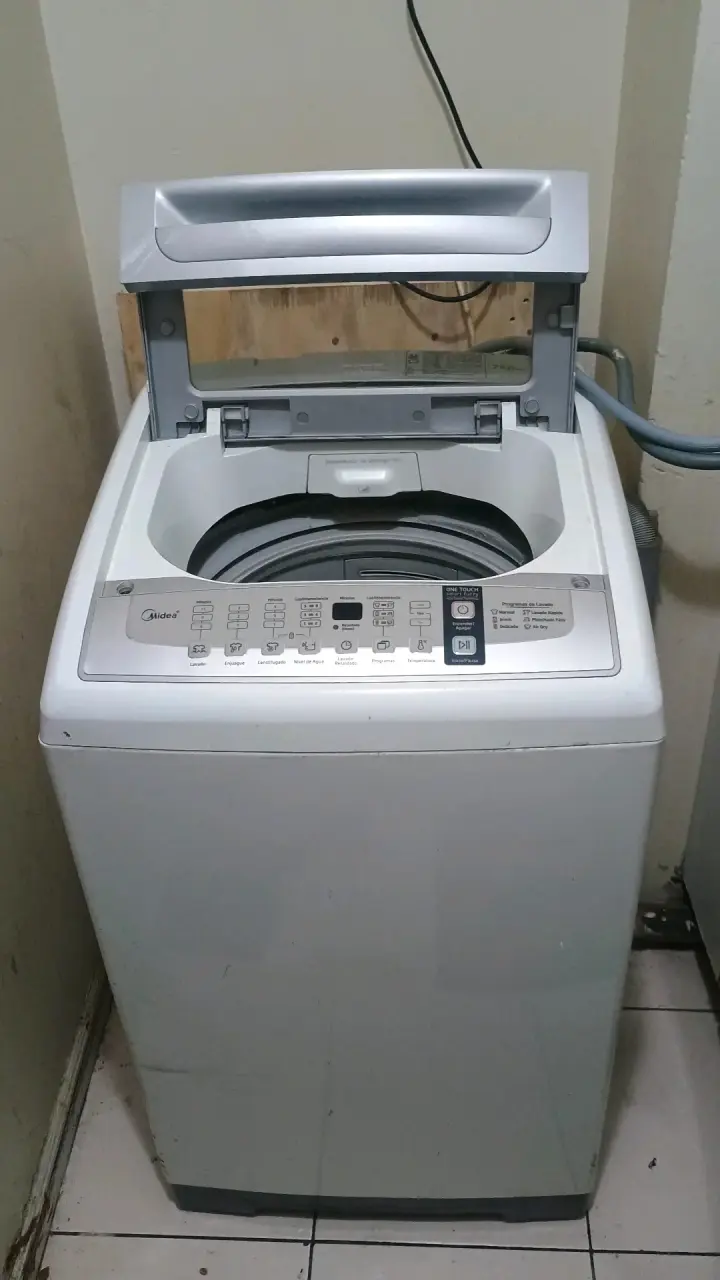 Lavadora Midea de carga superior 7kg - 4