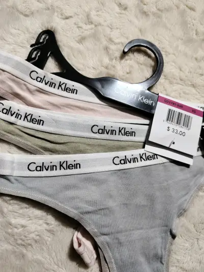 Pack de tangas Calvin Klein para mujer - miniatura 1