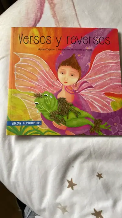 Libro infantil 'Versos y Reversos' de Myriam Yagnam - miniatura 1