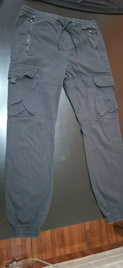 Pantalones cargo negros para hombre tipo jogger - miniatura 1