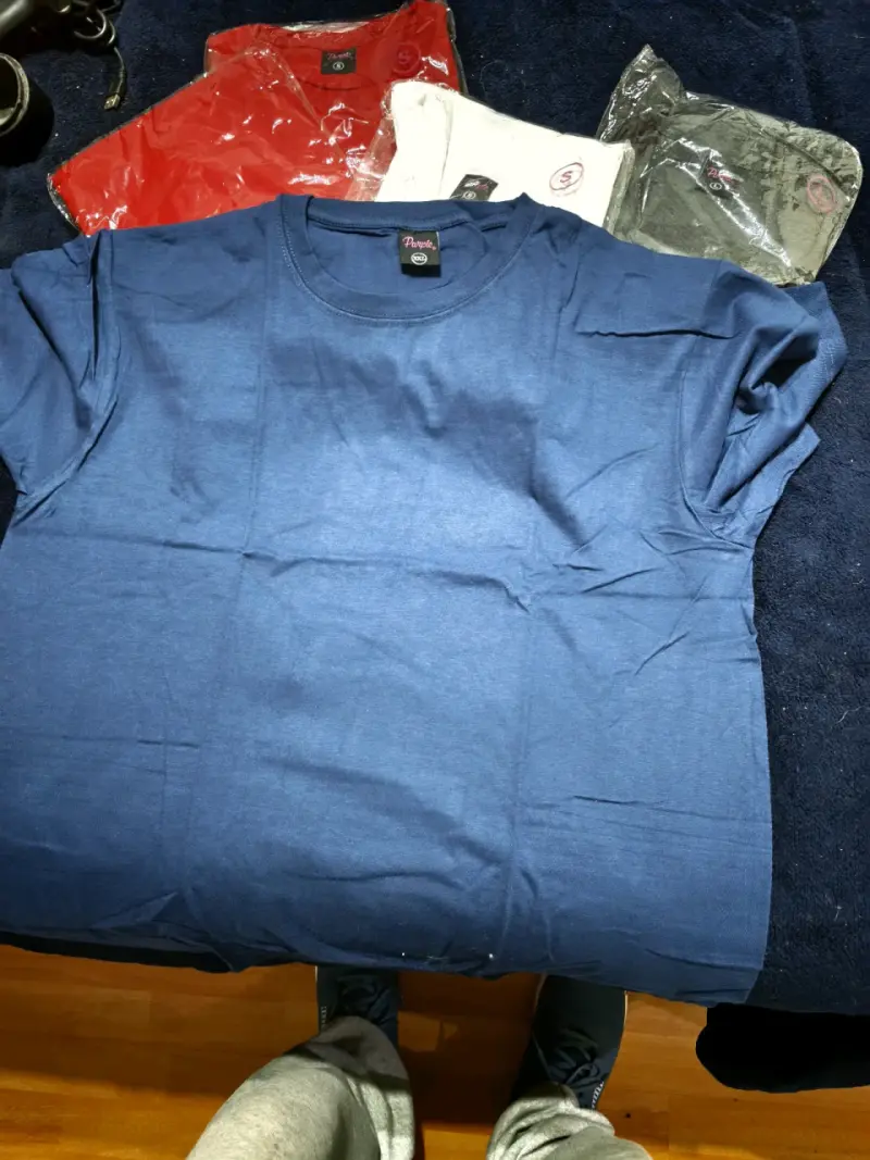Pack de poleras  de algodón  x docena