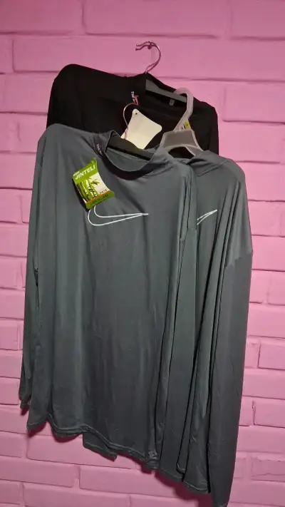 Poleras deportivas de manga larga para hombre - miniatura 1