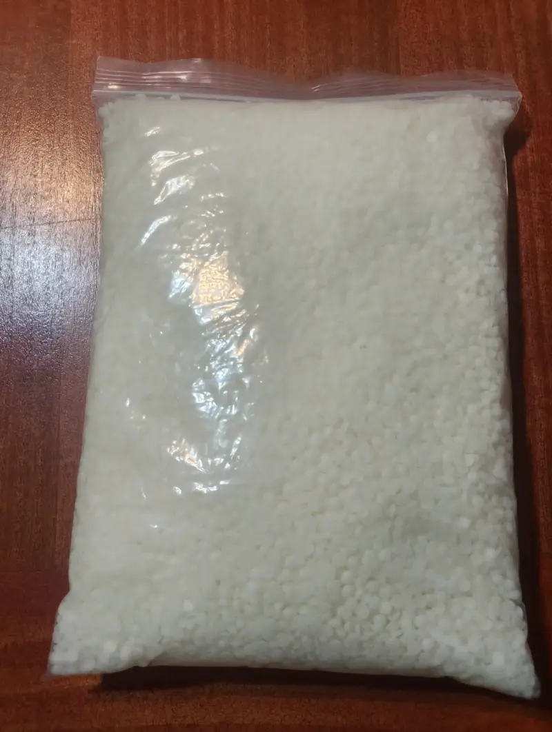 Frasco de vidrio con tapa de corcho 100ml - 2