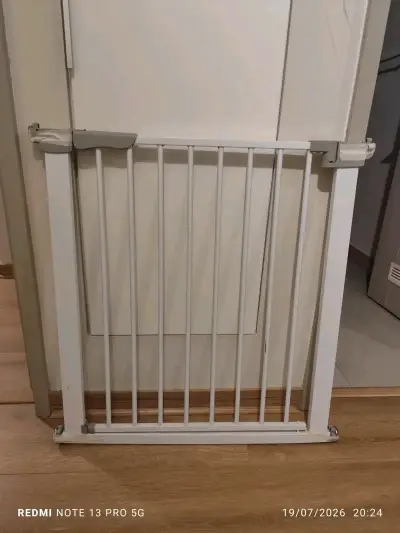 Reja seguridad expandible bebe o mascotas - miniatura 3
