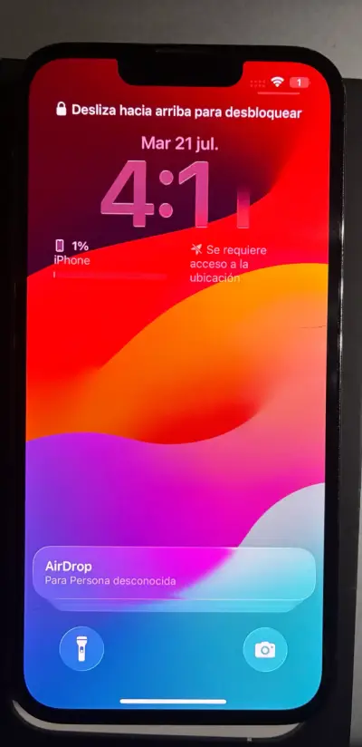 iPhone con batería degradada y pantalla intacta - miniatura 3