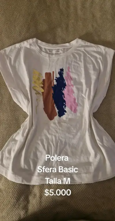 Polera Sfera Basic con diseño artístico talla M - miniatura 1