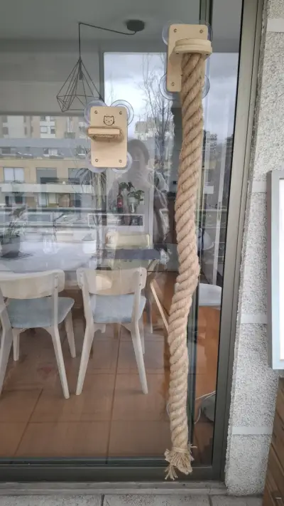 Cuerda de escalada + plataforma para gatos - miniatura 2