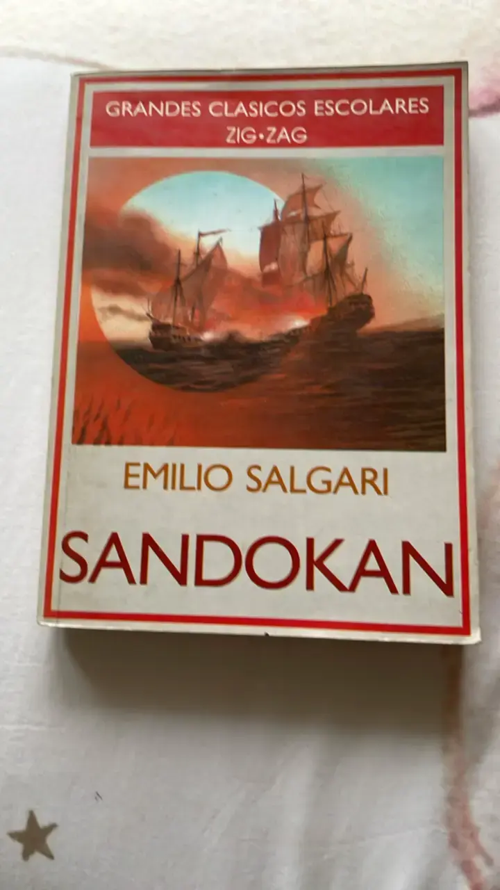 Libro Sandokán de Emilio Salgari - Clásico Escolar
