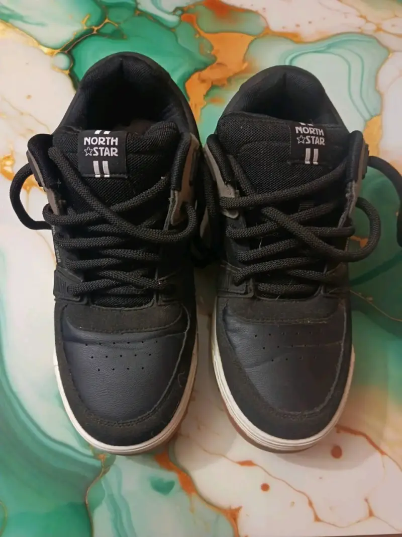 Zapatillas deportivas negras North Star - 1