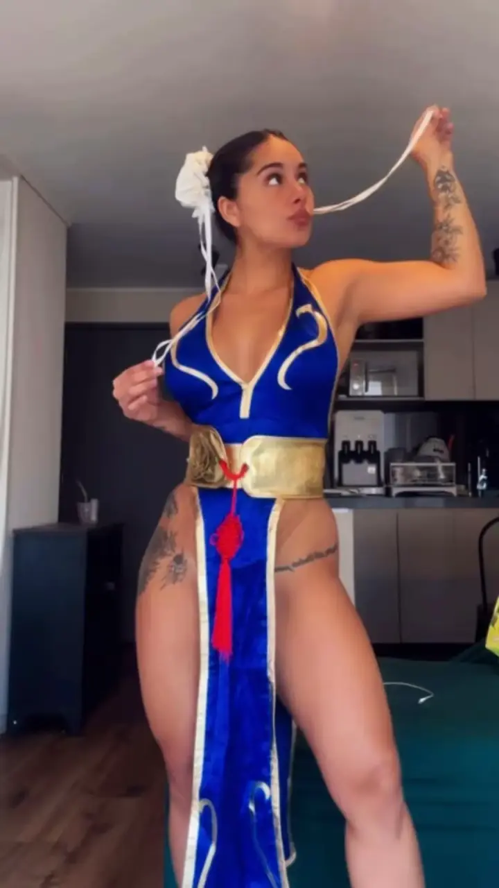 Cosplay Chun-Li (Street Fighter) 🥋