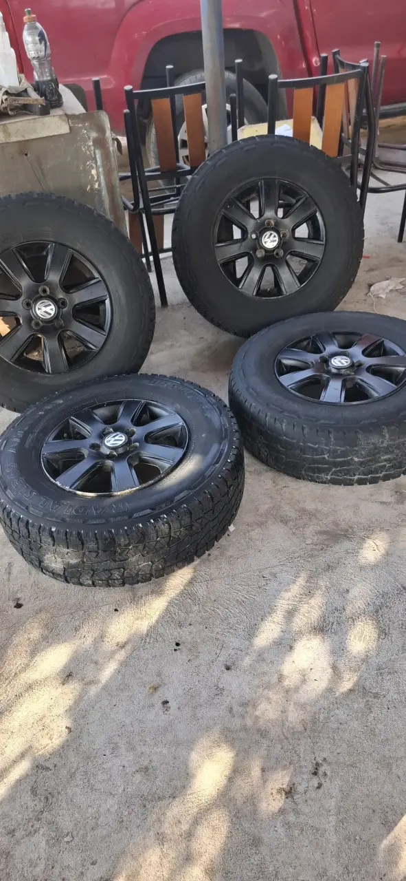 Llanta Volkswagen de aleación negra 16 pulgadas - 2