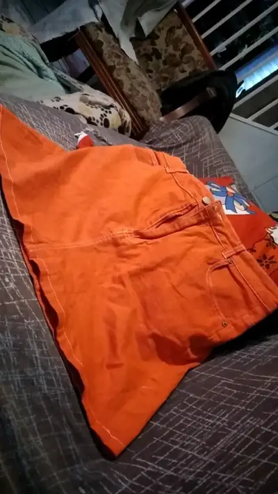 Falda naranja para mujer - miniatura 1
