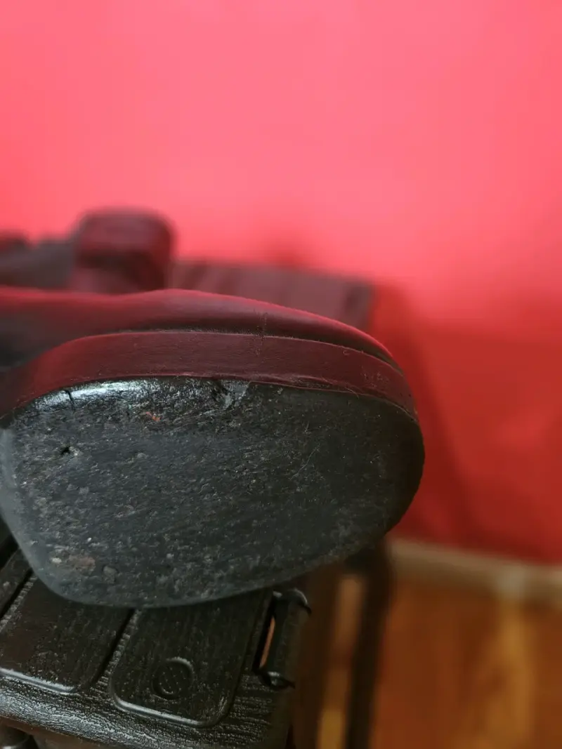 Botines de cuero negro con tacón alto - 5