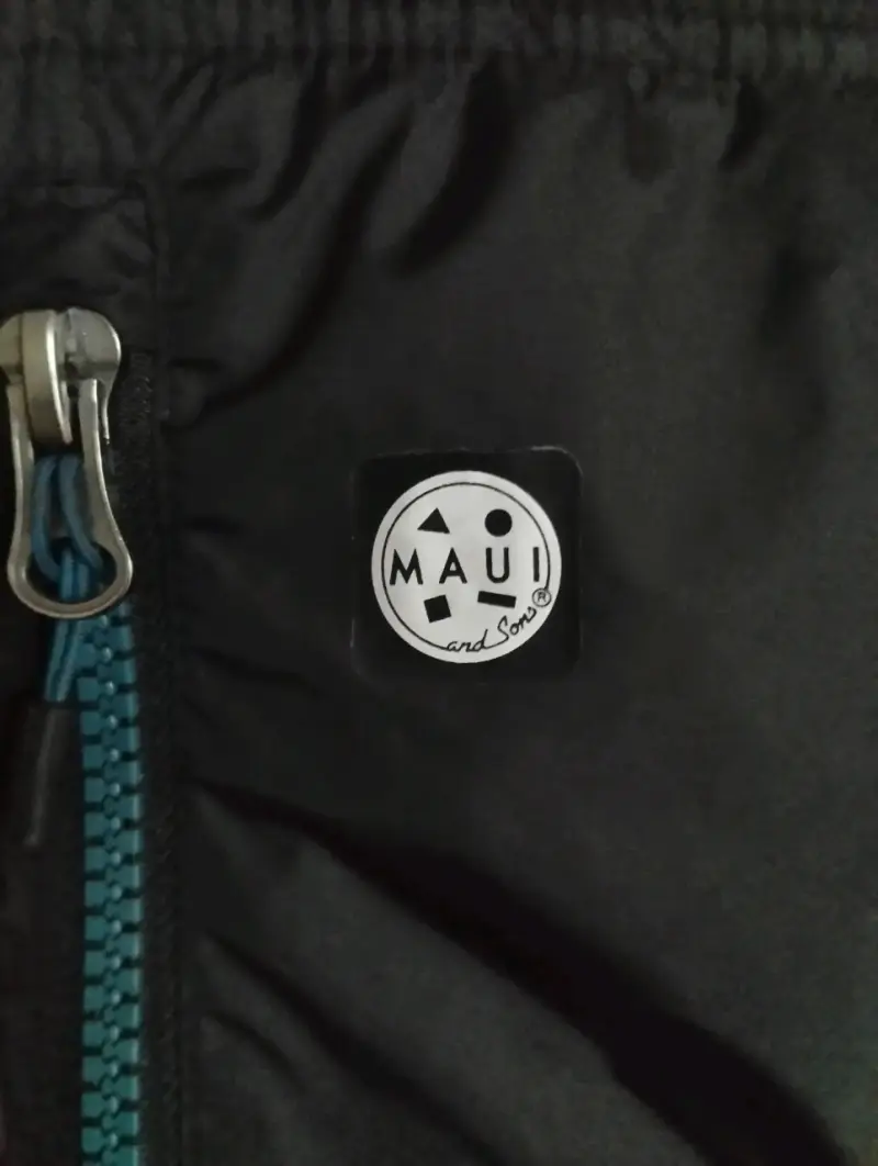 Chaqueta Maui acolchada negra con capucha - 2
