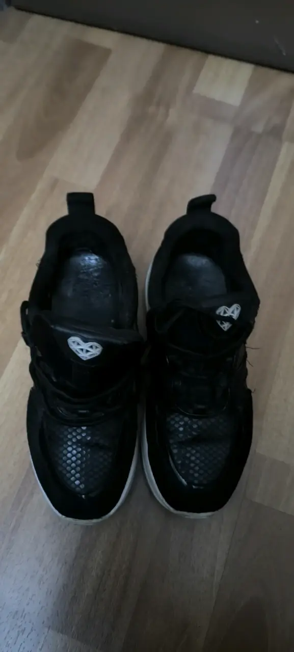 Zapatillas negras para mujer - 3