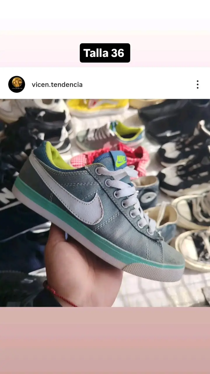 Zapatillas Nike casuales talla 36