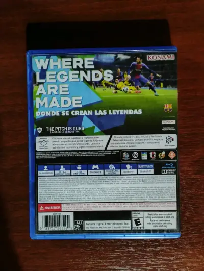 PES 2018 Pro Evolution Soccer para PS4 - miniatura 2
