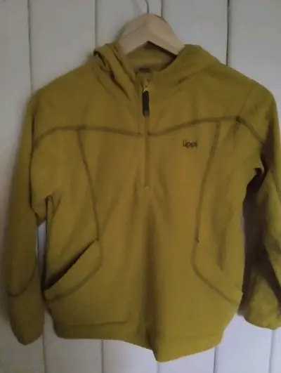 Polera Lippi m/larga y gorro color mostaza - miniatura 1
