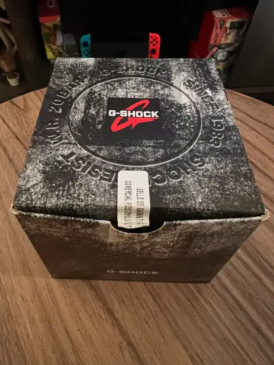 Reloj Casio G-Shock - miniatura 2