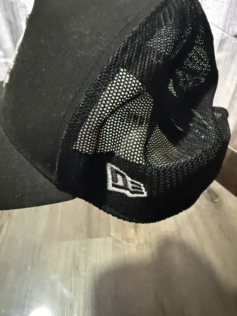 Gorra negra New Era - 2