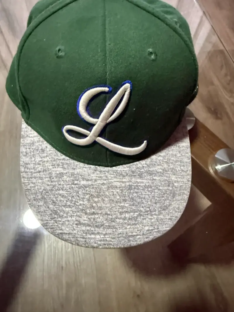 Gorra verde con visera gris Lonsdale - 1