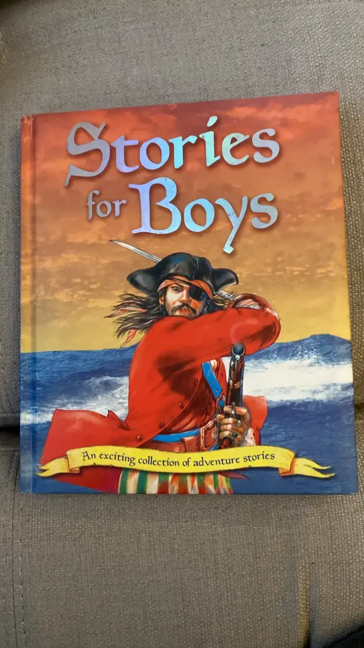 Libro de cuentos 'Stories for Boys' en inglés
