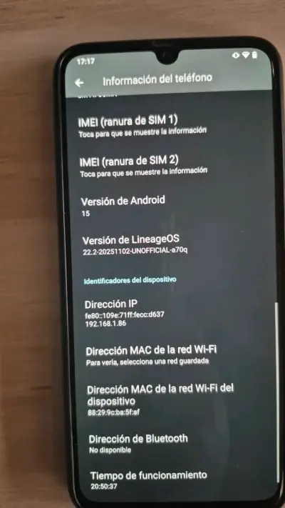 Smartphone Android con pantalla grande - miniatura 3
