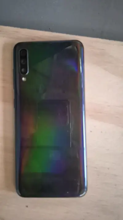 Smartphone Android con pantalla grande - miniatura 6