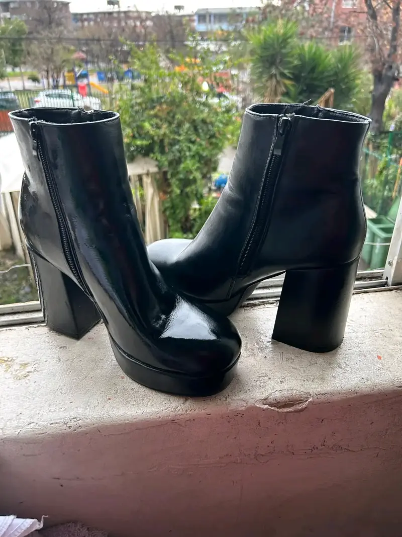 Botines de cuero negro con plataforma - 2