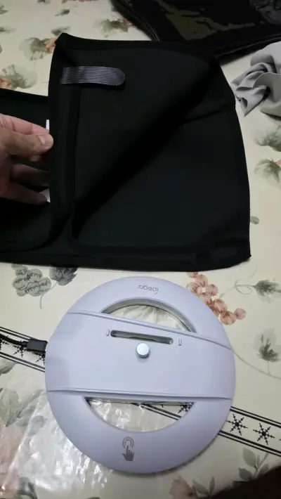 Funda y Stand Vertical RGB para PS5 Slim - miniatura 2