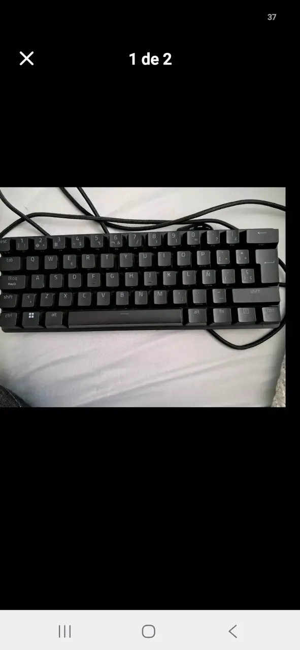 Teclado mecánico compacto con cable - 1