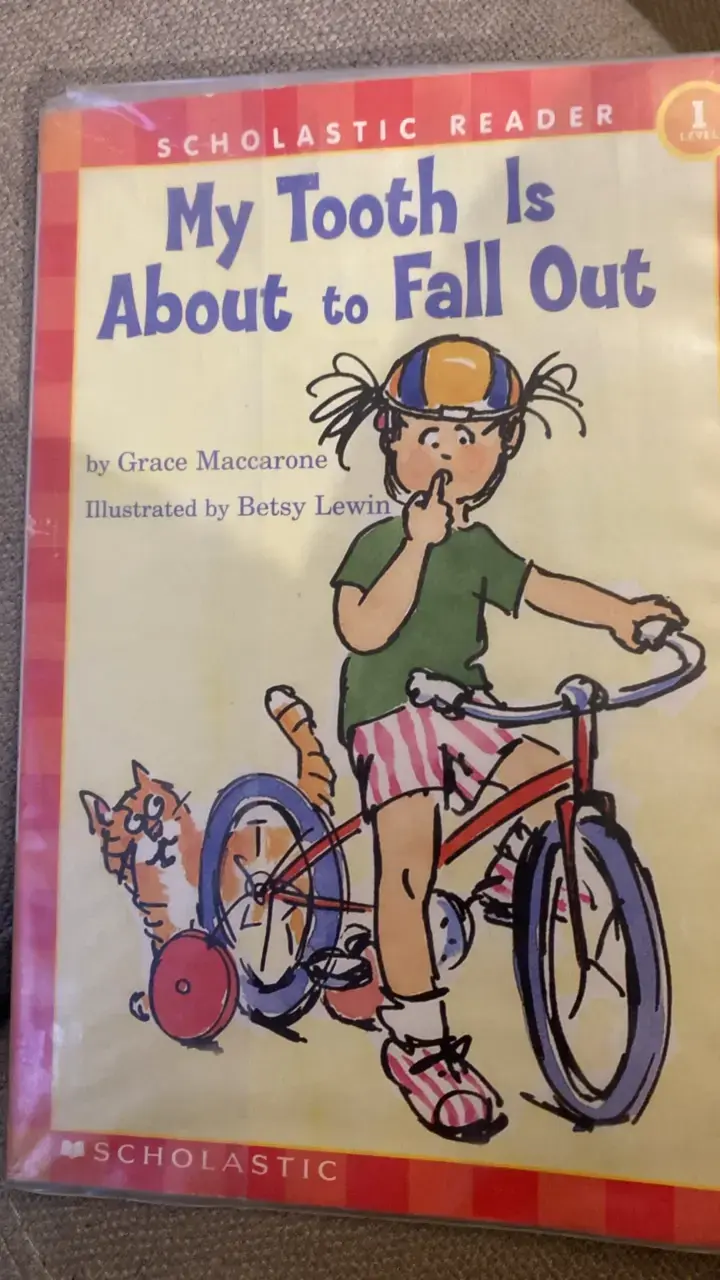 Libro infantil 'My Tooth Is About to Fall Out'