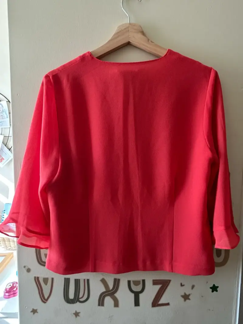 Blusa roja de mujer con botones Studio C - 2