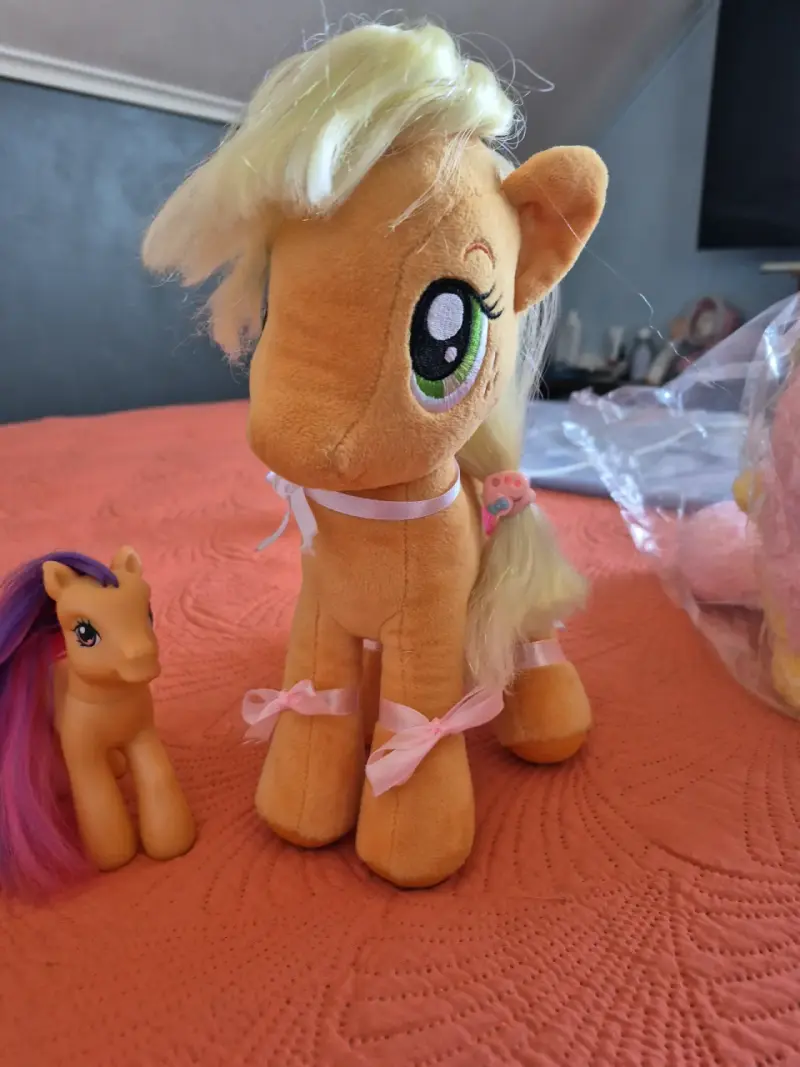 Peluche de My Little Pony con muñeca pequeña - 2