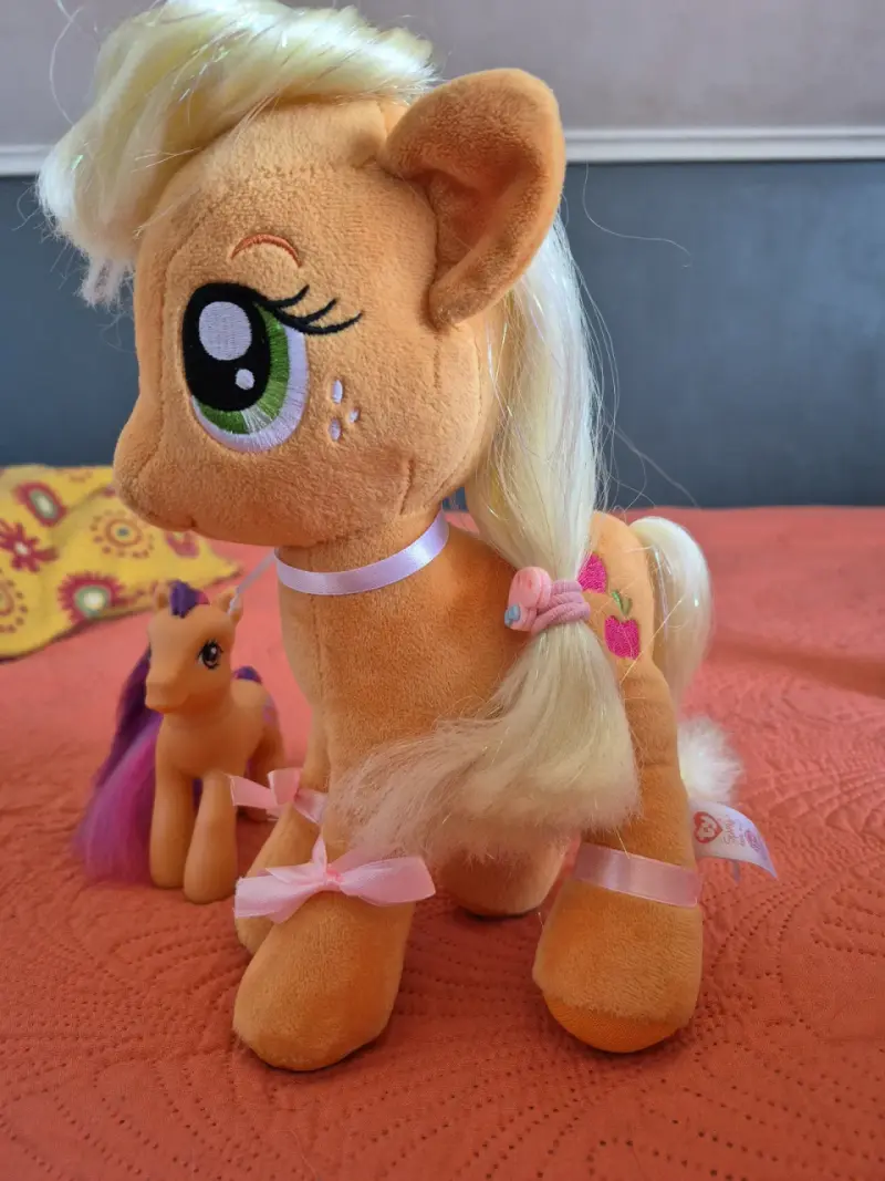 Peluche de My Little Pony con muñeca pequeña - 3