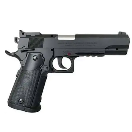 Pistola de aire comprimido negra para tiro deportivo