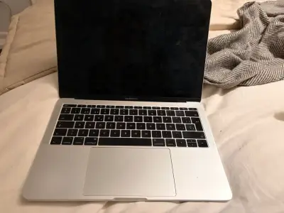Mac book pro - miniatura 1