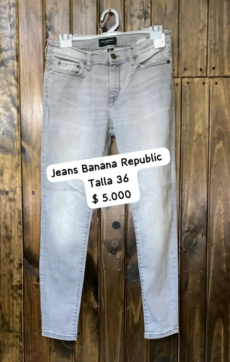 Jeans Banana Republic Talla 36 Celeste