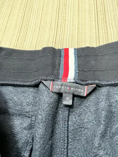 Pantalones deportivos azul marino con logo - miniatura 6