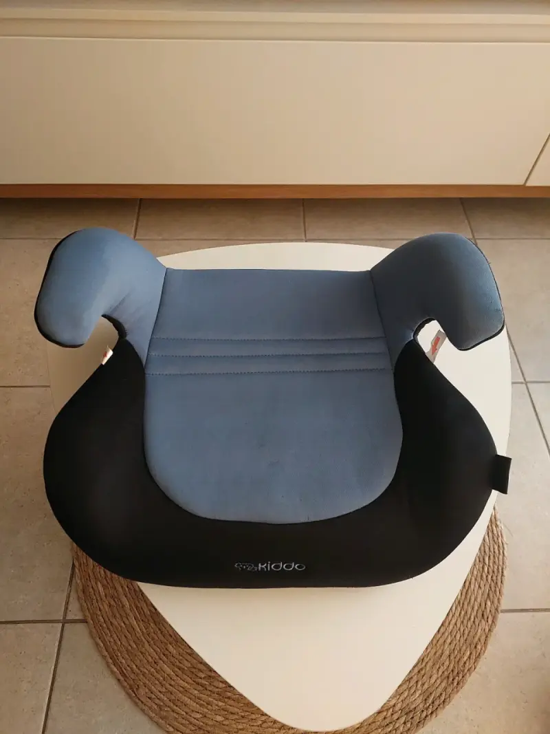 Asiento elevador para niños color azul y negro - 5
