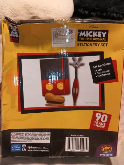 Set de papelería Disney Mickey Edición Especial - miniatura 2