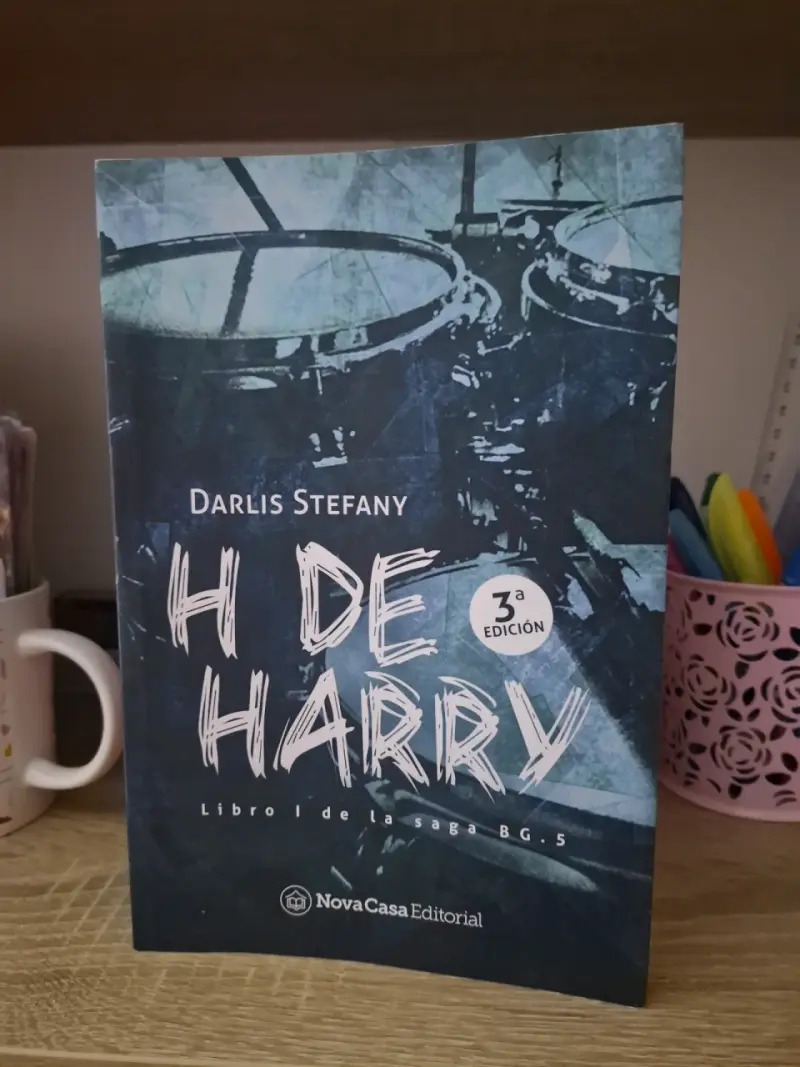 Libro 'H de Harry' de Darlis Stefany - Tercera Edición - 1