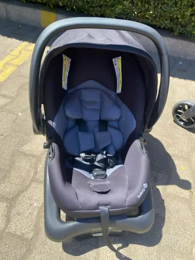Coche Travel System Safety 1st en buen estado - miniatura 3