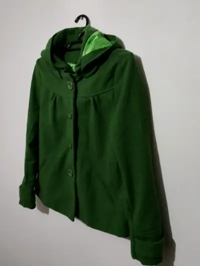 Abrigo verde para mujer - miniatura 2
