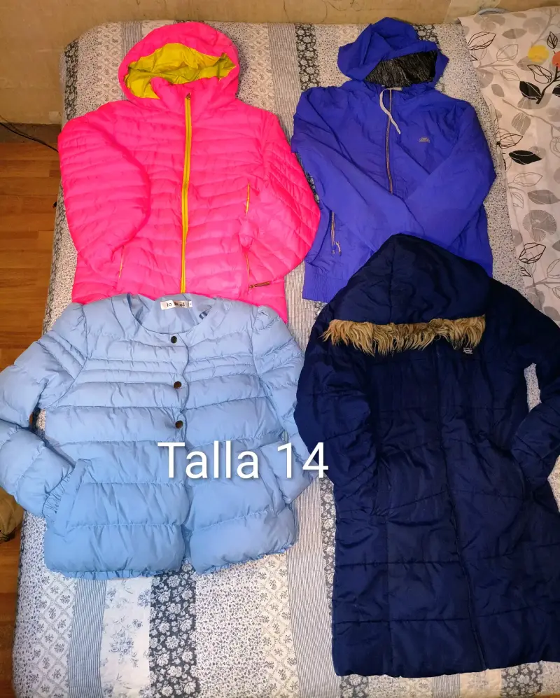 Conjunto de parkas y chaquetas talla 14