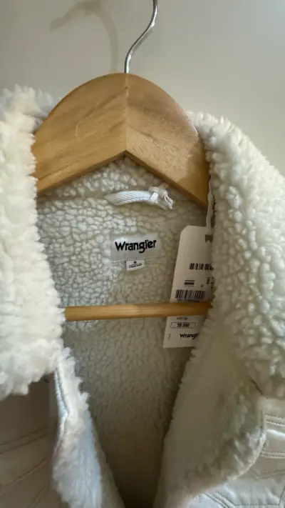 Chaqueta Nueva Wrangler con forro talla S - miniatura 2