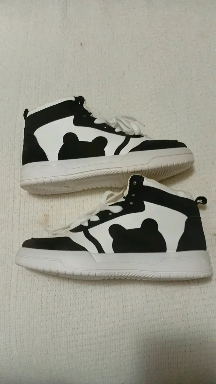 Zapatillas deportivas blancas y negras unisex - 4