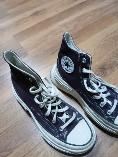 Zapatillas Converse Chuck Taylor All Star Moradas - miniatura 1