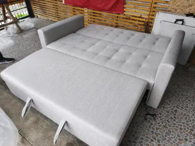 Sofá cama gris 3 posición con diseño moderno - miniatura 2