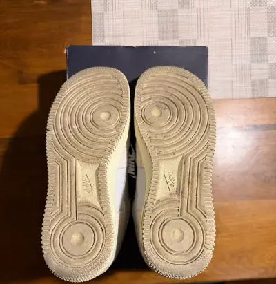 Nike Air Force 1 ‘07 LV8 - miniatura 4